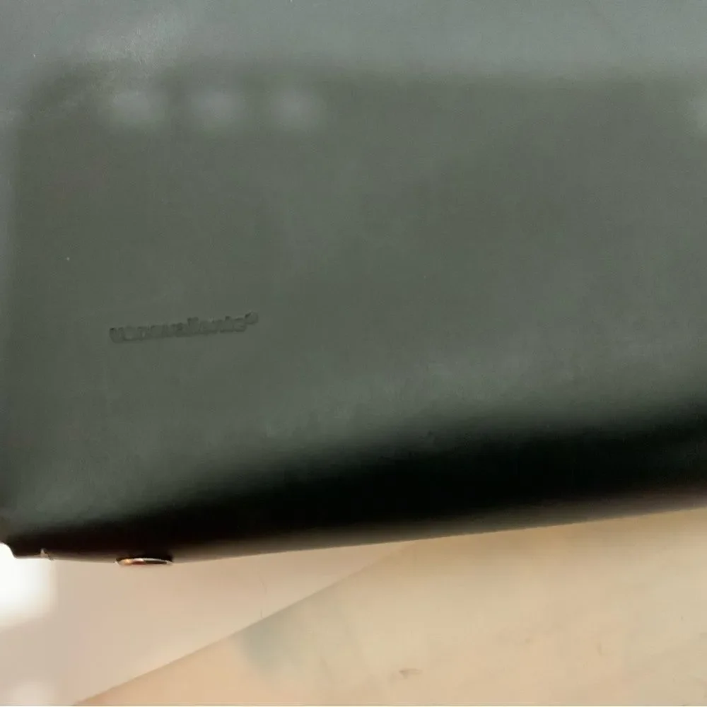 VACAVALIENTE Singapur U. Briefcase black leather